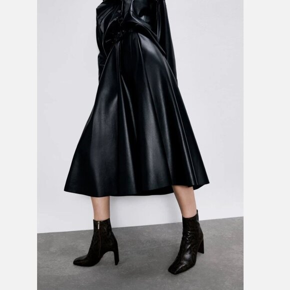Zara Faux Leather Skirt With Belt Black Blogger Fav Size Large - Picture 4 of 12